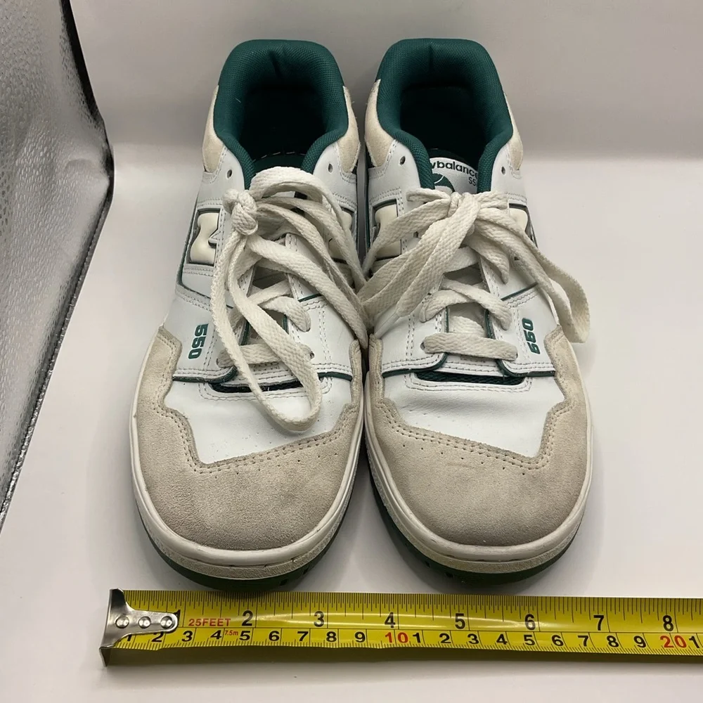 New Balance‎ Womans 550 White/Dark Green Colorway Style Shoes Size 7 BB550GZ1